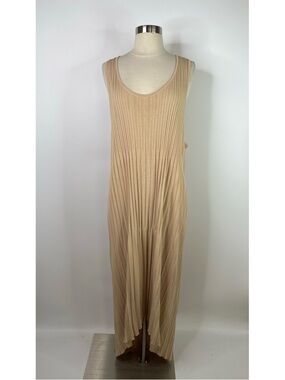 Marla Wynne Ribbed Casual Sleeveless Deep Scoop Neck Maxi Dress